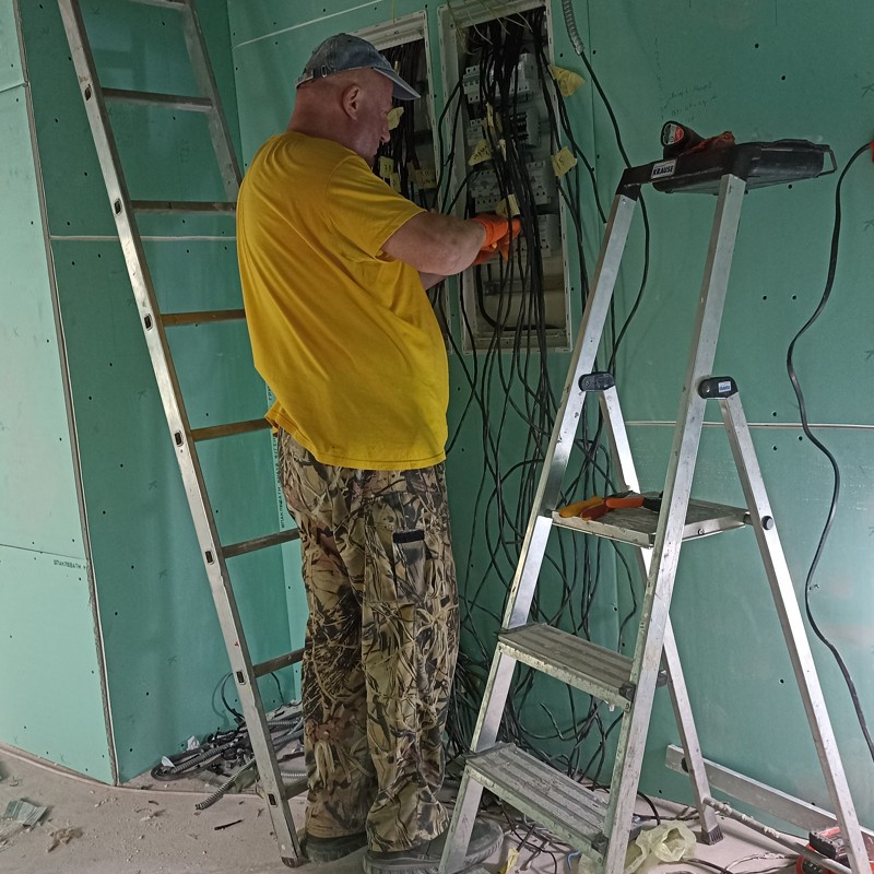 Електромонтаж у приватному будинку